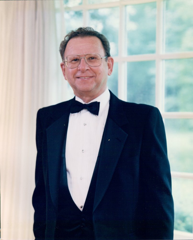 Raymond Bares